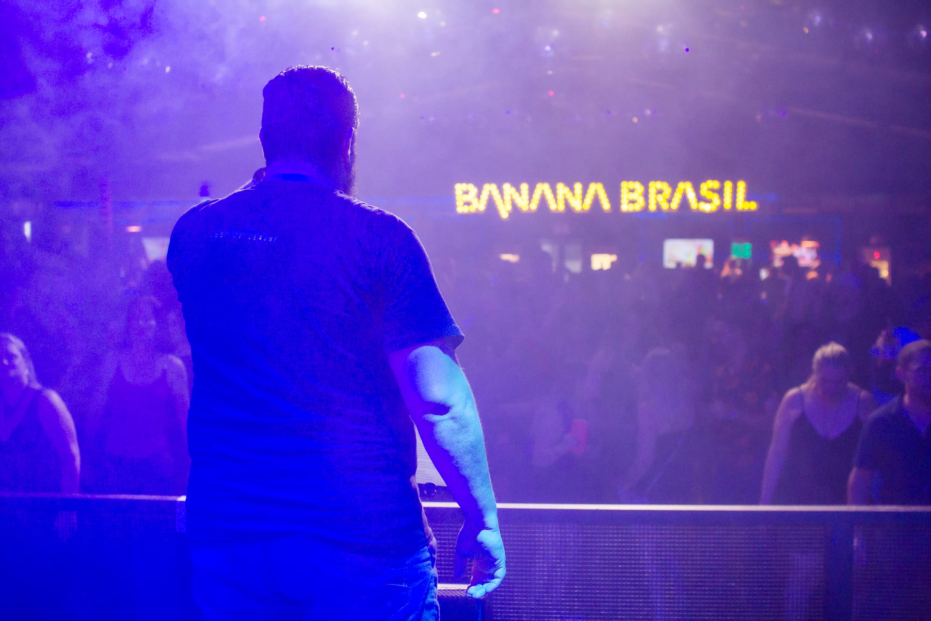 BANANA BRASIL - NOITES EM CANCÚN